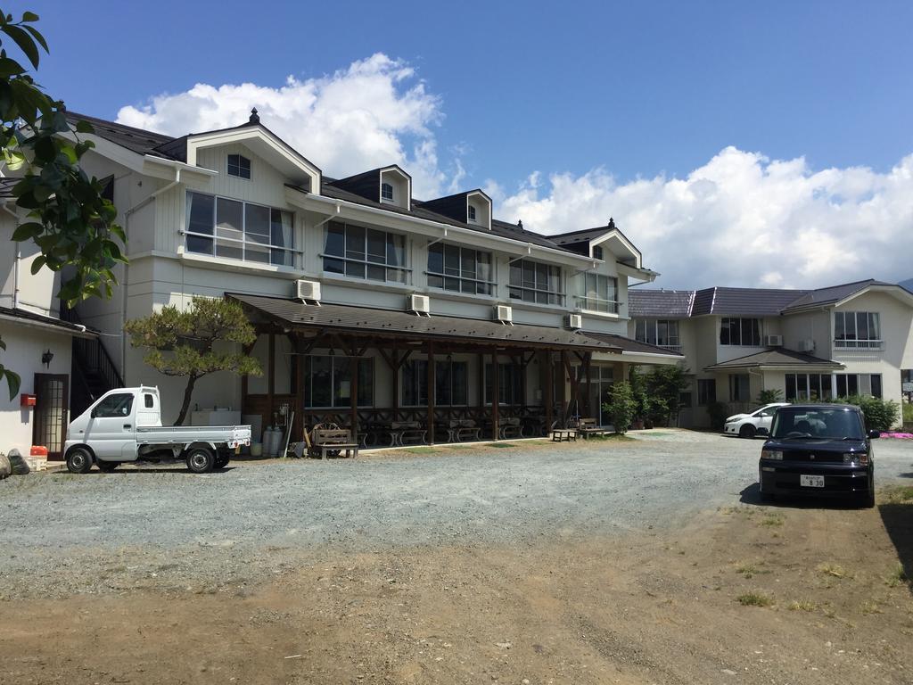 Village Sun Lake Kawaguchiko فوجيكاواجوتشيكو المظهر الخارجي الصورة