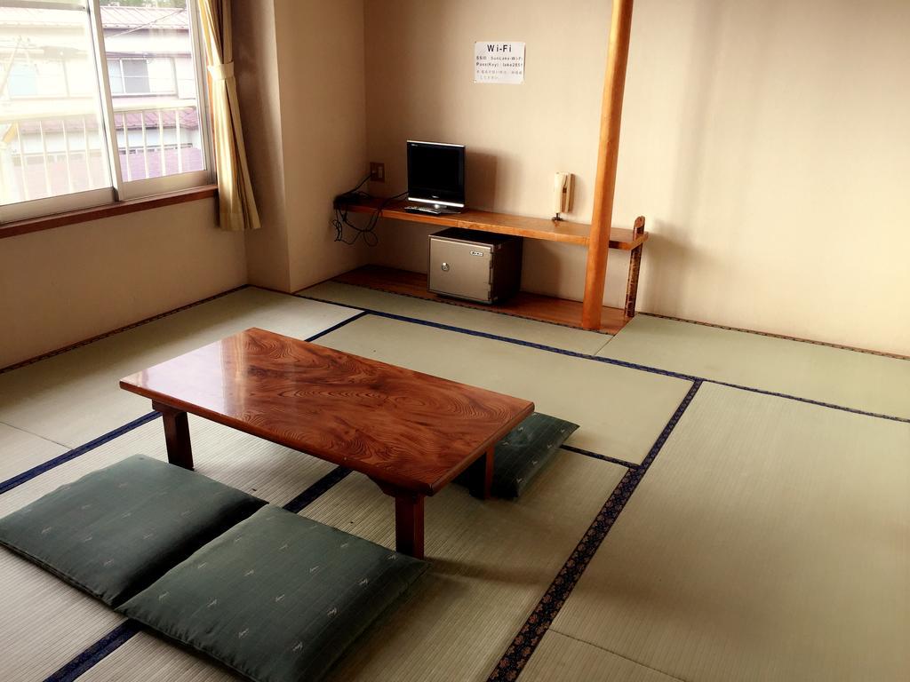 Village Sun Lake Kawaguchiko فوجيكاواجوتشيكو المظهر الخارجي الصورة